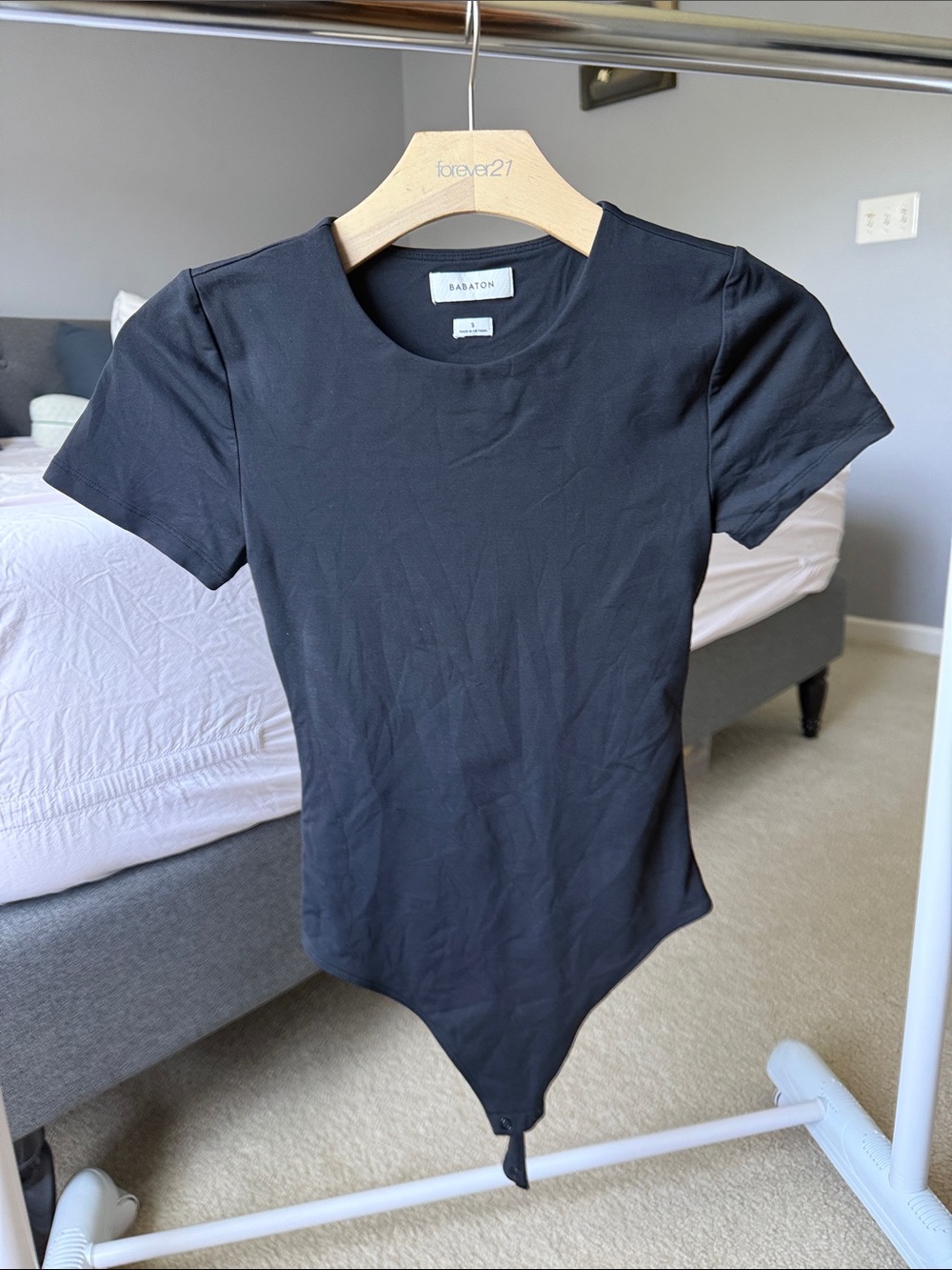 Babaton Black Short-Sleeve Bodysuit